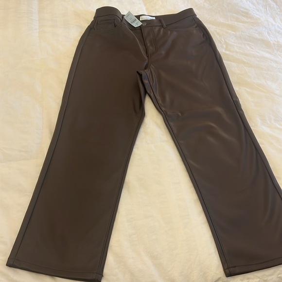 LOFT STRAIGHT LEG FAUX LEATHER PANT - Picture 4 of 5